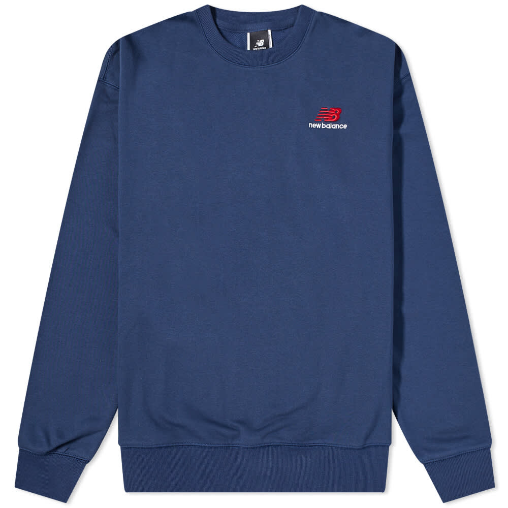 

Толстовка New Balance Essentials Uni-ssentials Crew, синий