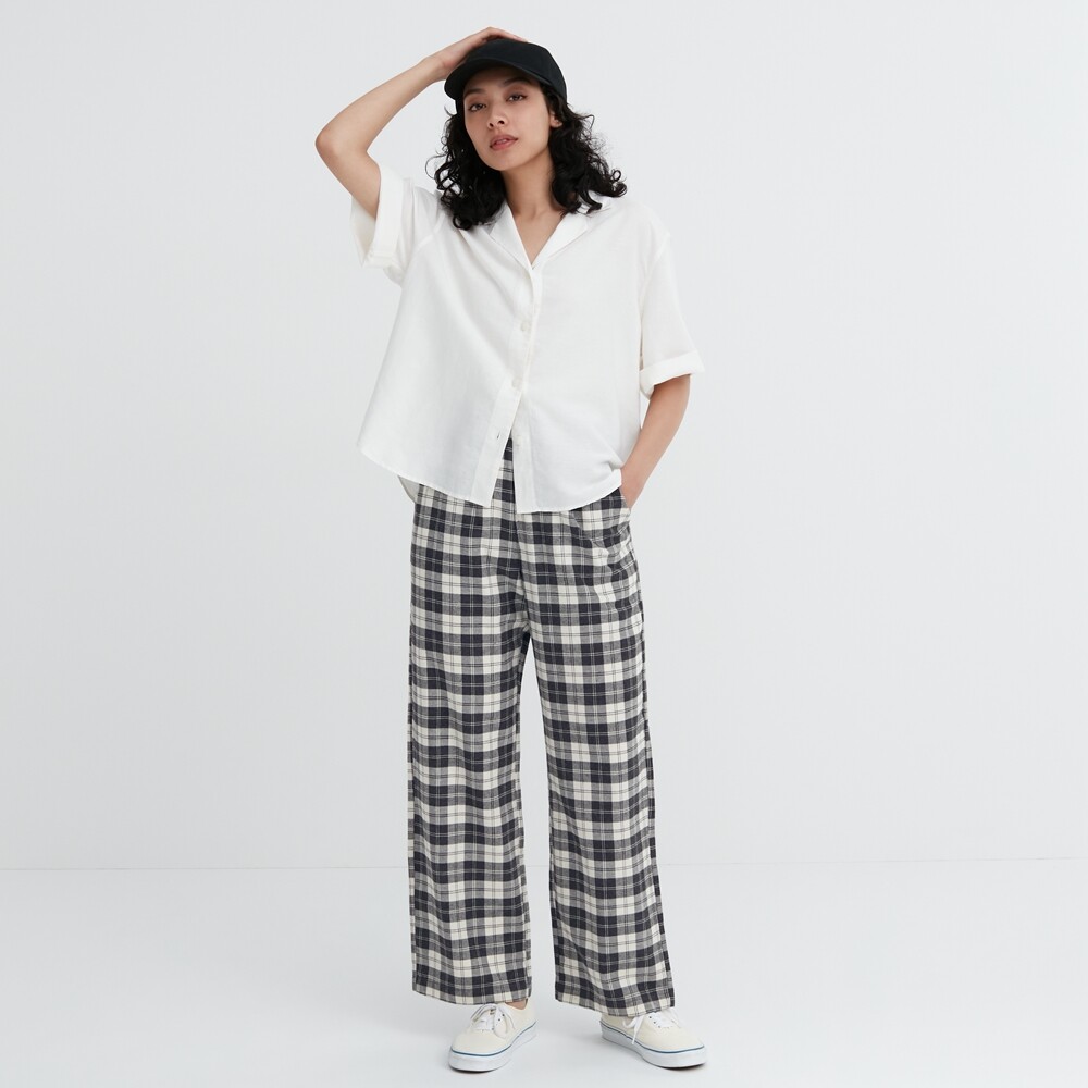 

Брюки Uniqlo эластичные фланелевые в клетку, белый