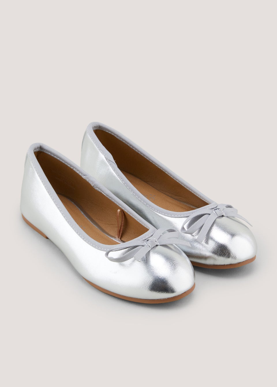Серебряные балетки для девочек (до 12 лет – от 5 лет), серебрянный черные лакированные массивные школьные туфли для девочек до 10 лет – от 5 лет