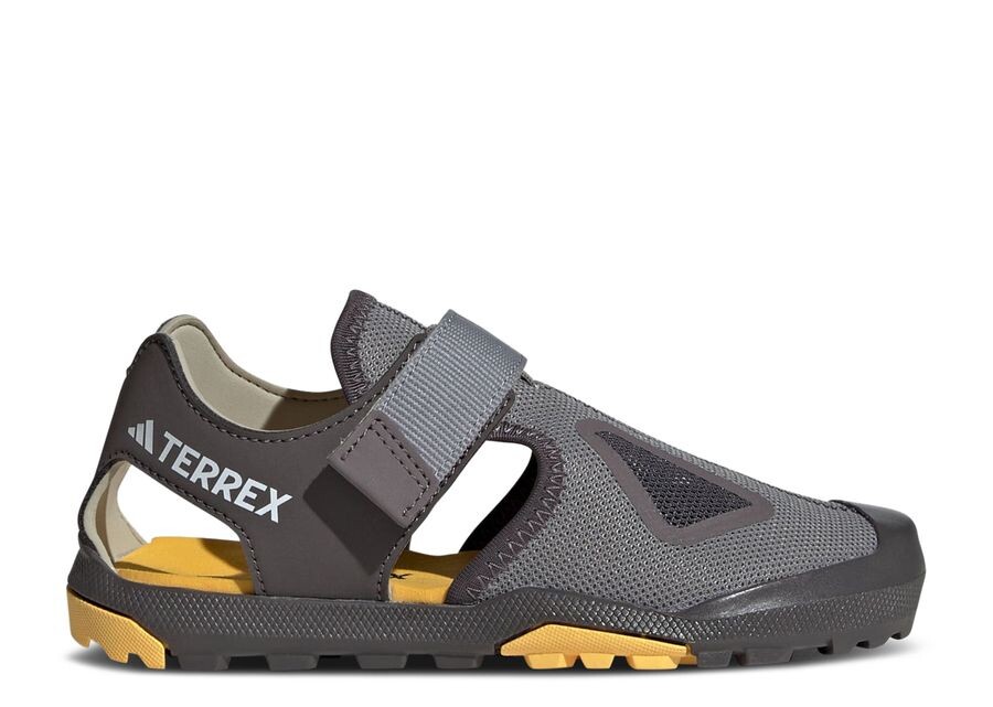

Кроссовки adidas Terrex Captain Toey 2.0 J 'Charcoal Solid Grey Spark', серый