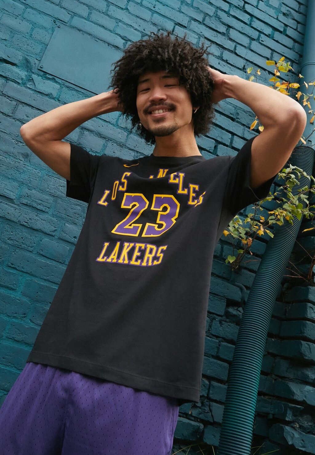 

Team Nba Los Angeles Lakers Lebron James City Edition Tee Nike, черный