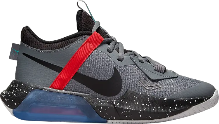 

Кроссовки Nike Air Zoom Crossover GS 'Smoke Grey Siren Red Speckled', серый