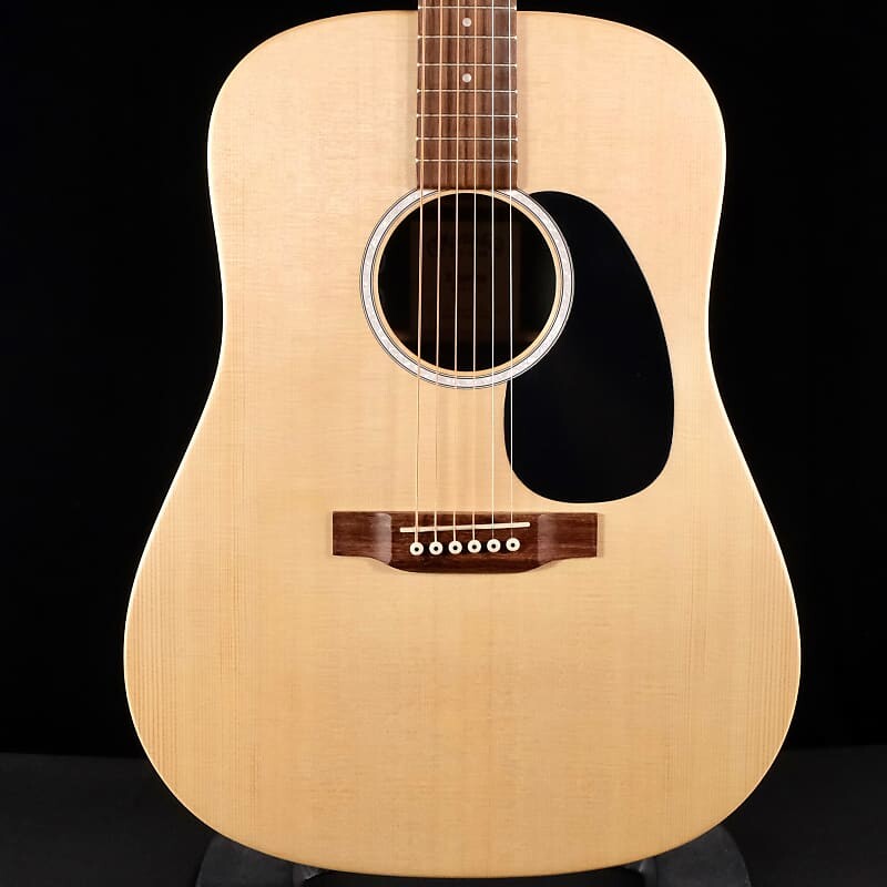 

Акустическая электрогитара Martin D-X2E-02 Dreadnought, натуральный цвет Martin D-X2E-02 Dreadnought -Electric Guitar -