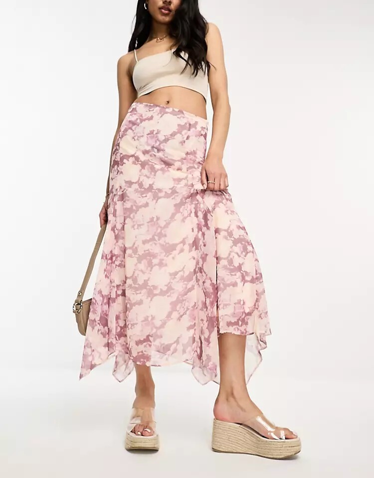 

Шифоновая юбка-годе макси с размытым цветочным принтом Miss Selfridge, размытый цветочный