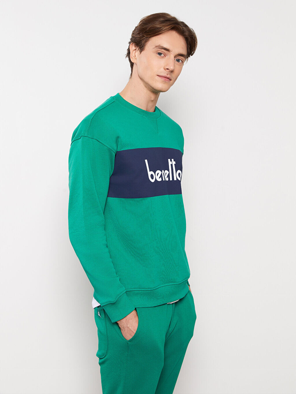 

Мужская толстовка с круглым вырезом и длинным рукавом с принтом Benetton, Зеленый
