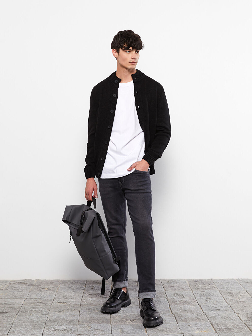

Мужской трикотажный кардиган Slim Fit с воротником-стойкой LCW Casual, Черный