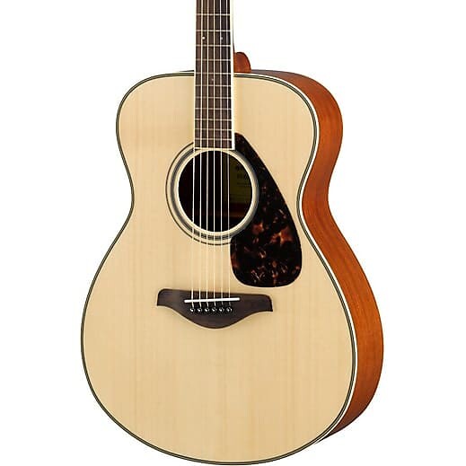 

Yamaha FS820 - Натуральный