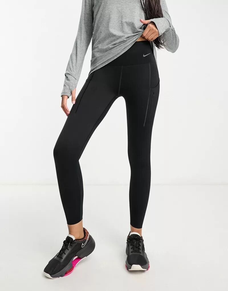 

Черные леггинсы Nike Dri-Fit Go 7/8