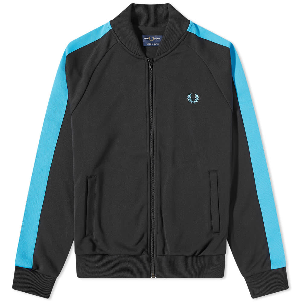 

Спортивная куртка Botanical Dye Fred Perry