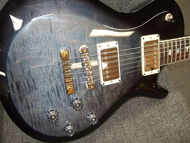 

PRS S2 McCarty 594 2022 Выцветший синий дымовой взрыв