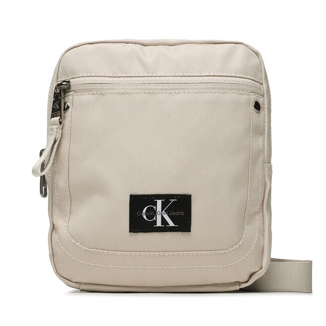 

Сумка Calvin Klein Jeans SportEssentials, бежевый