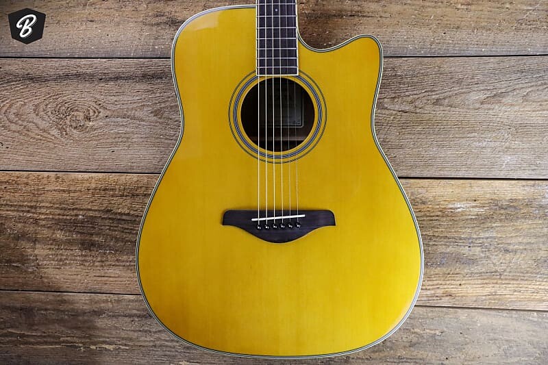 

Акустическая электрогитара Yamaha FG-TA TransAcoustic Dreadnought — винтажный оттенок FGC-TA