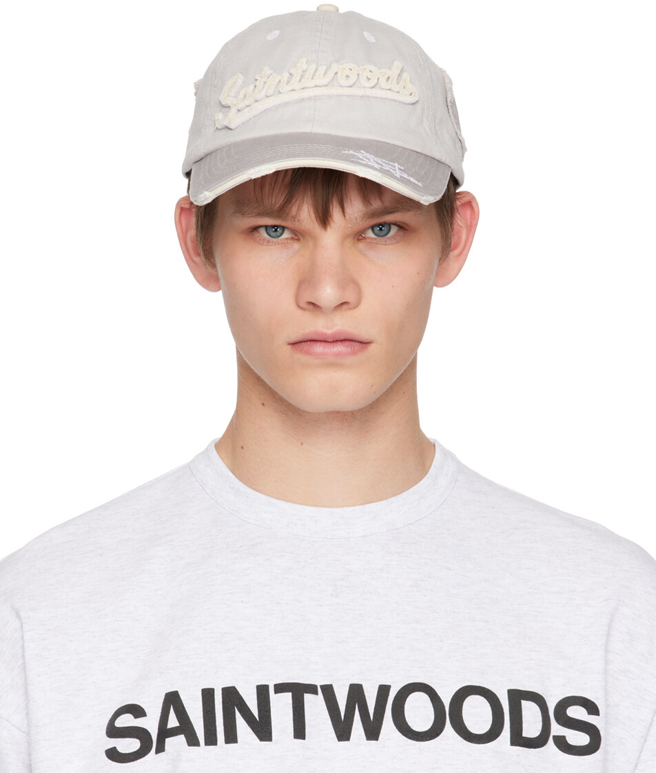 

Серая рваная кепка Saintwoods