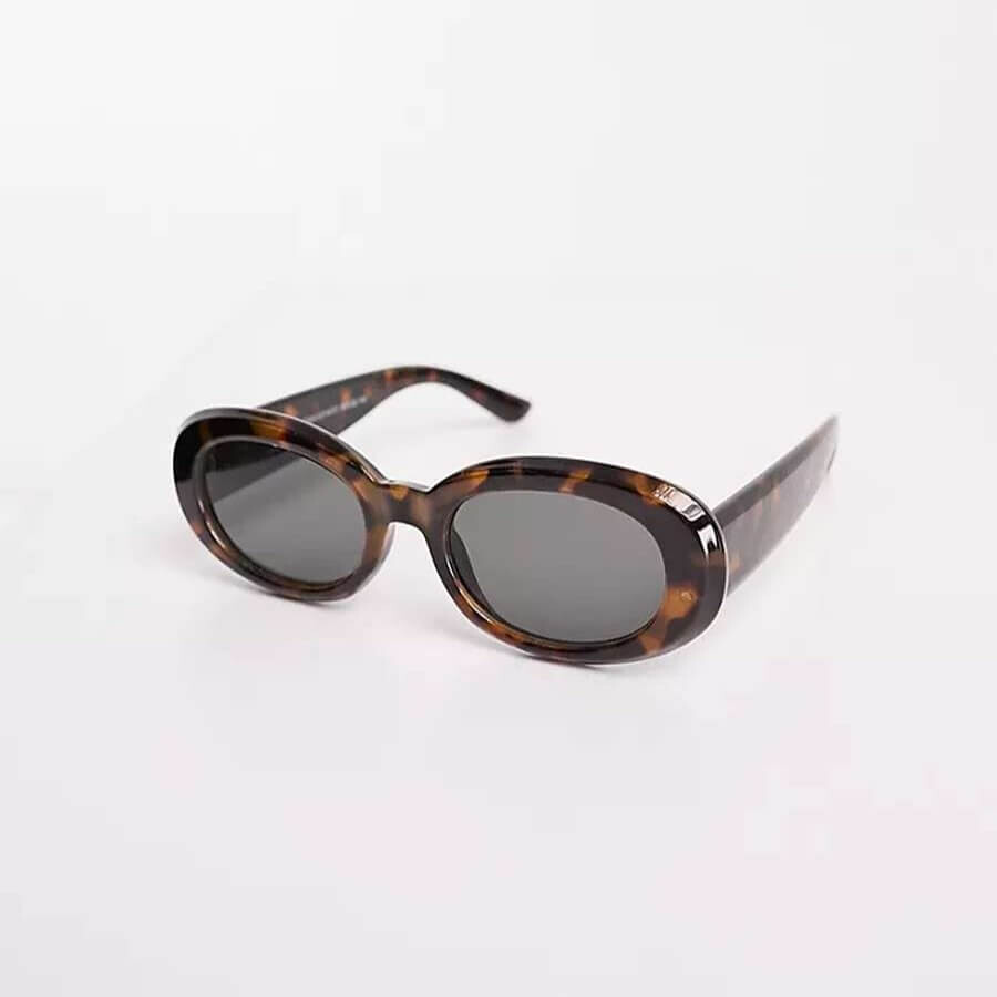 

Солнцезащитные очки New Look Oval Tort, коричневый