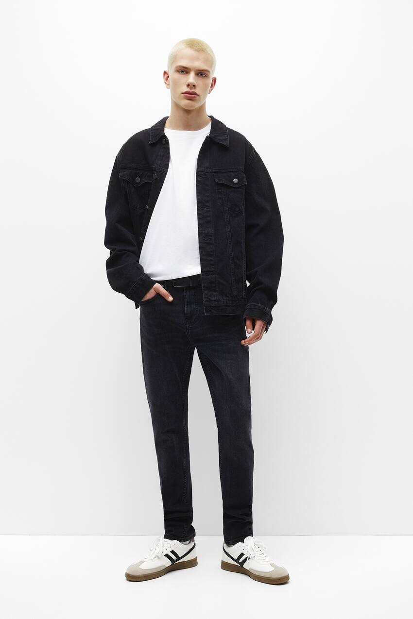 

Черные зауженные джинсы Pull&Bear, блеский черный