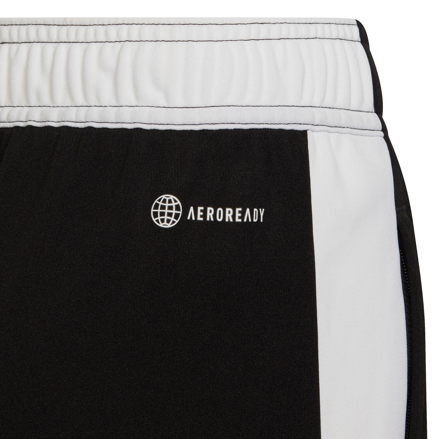 

Детские шорты adidas tiro Essentials, черный