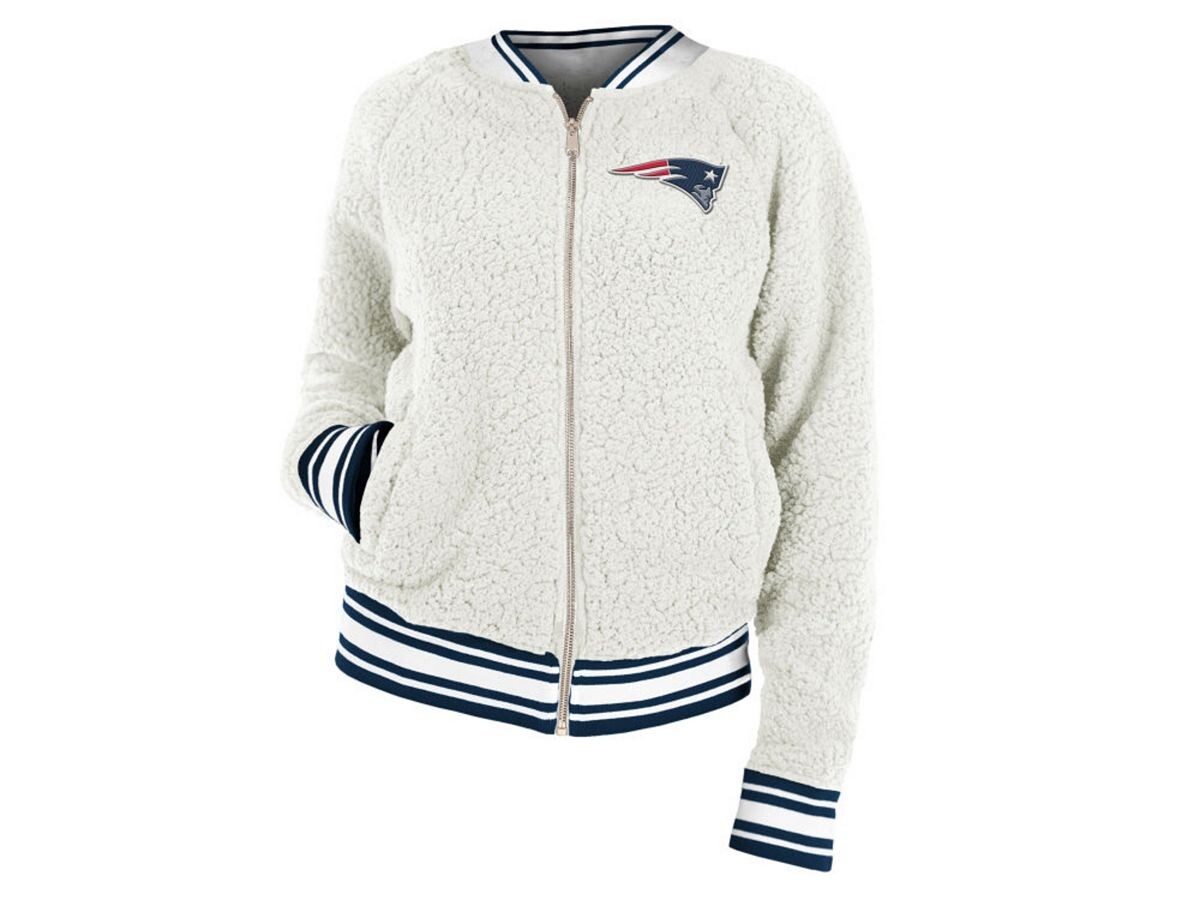 

Женская куртка-бомбер из шерпы New England Patriots 5th & Ocean, темно-синий