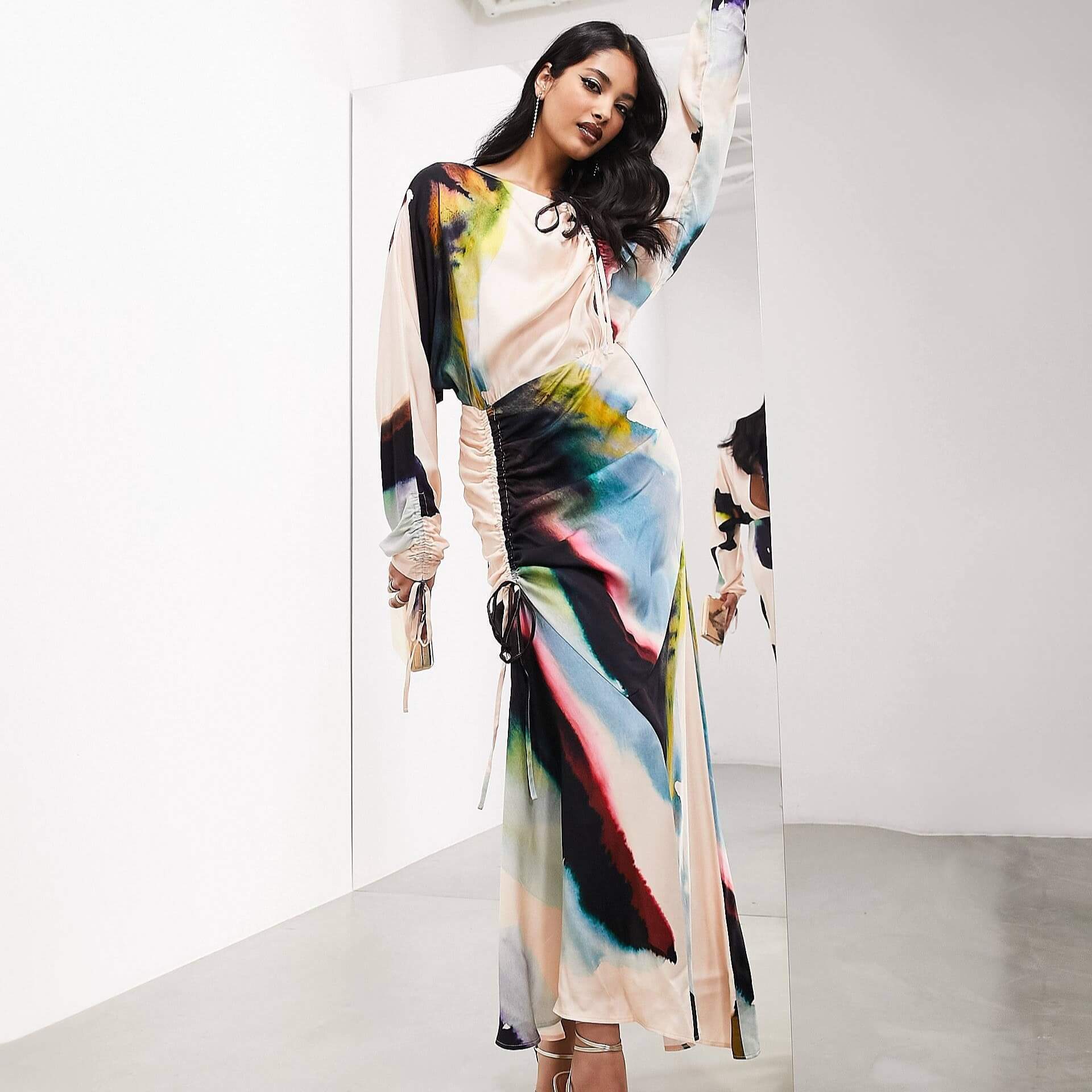 Платье-макси Asos Edition Satin Long Sleeves And Ruffles With Watercolor pattern, мультиколор