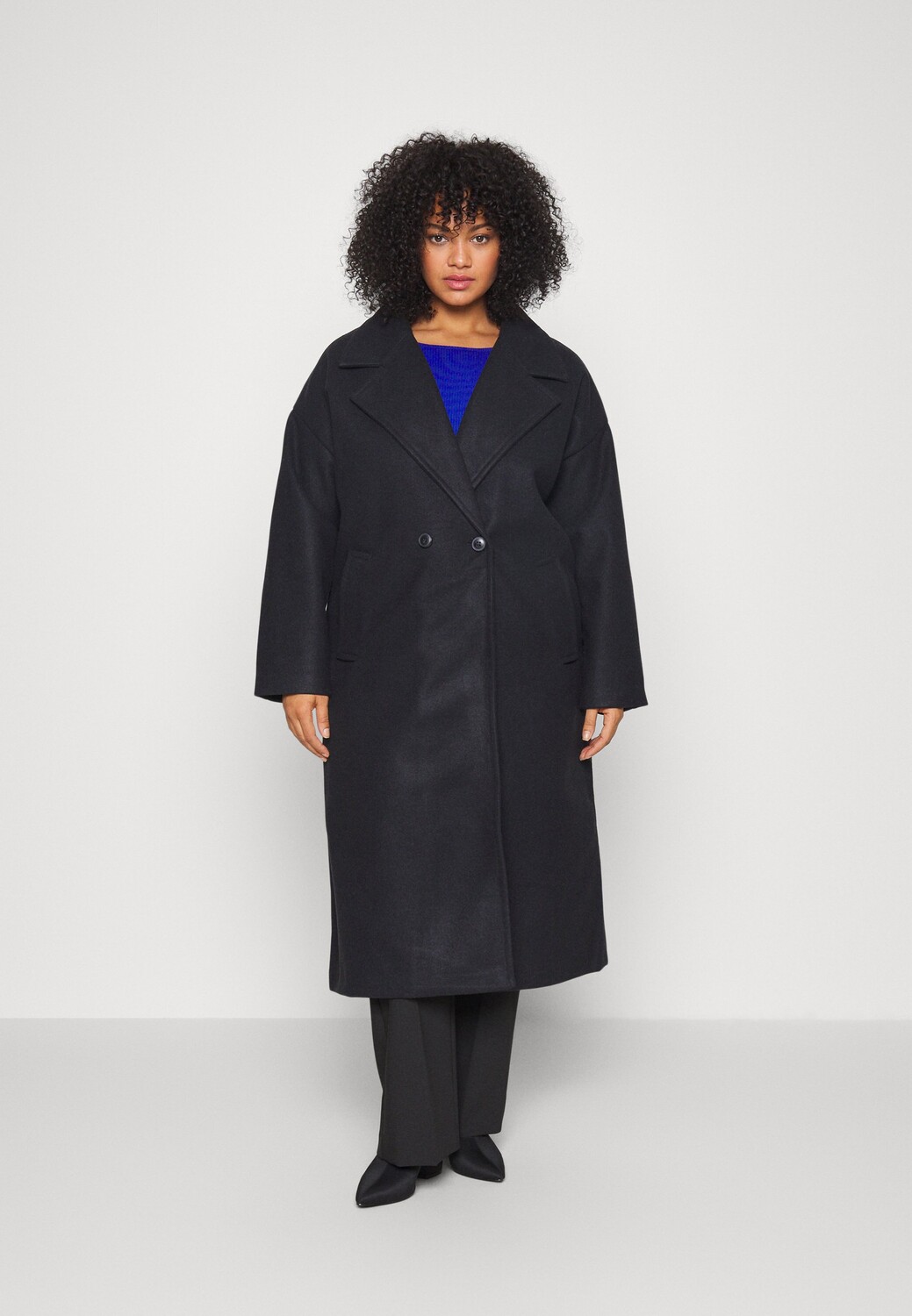 

Пальто классическое Vero Moda Curve, черный