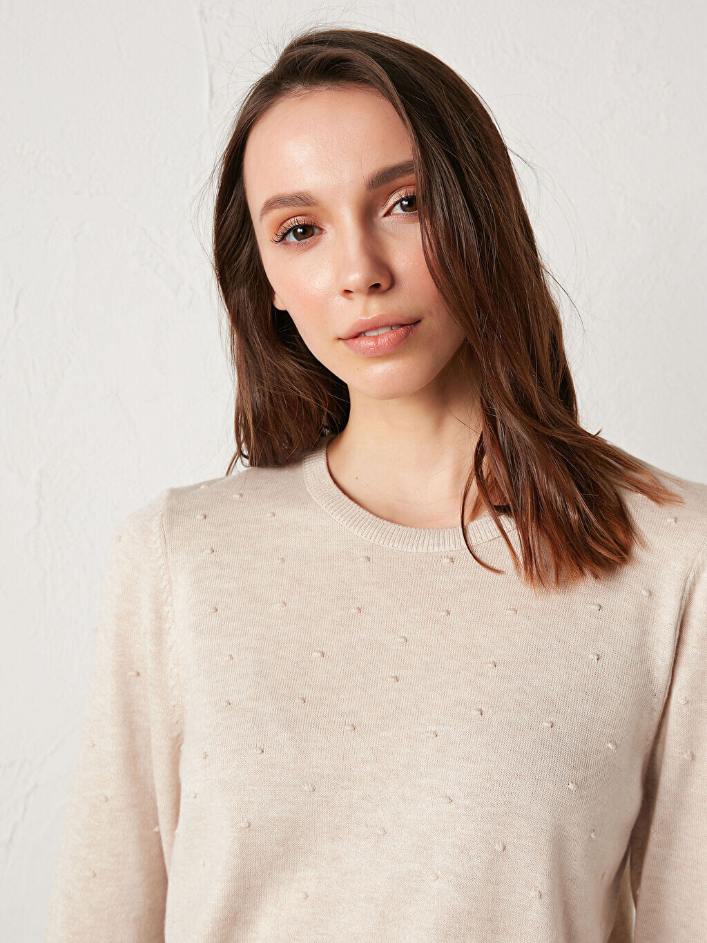

Однотонный свитер с круглым вырезом LC Waikiki Basic
