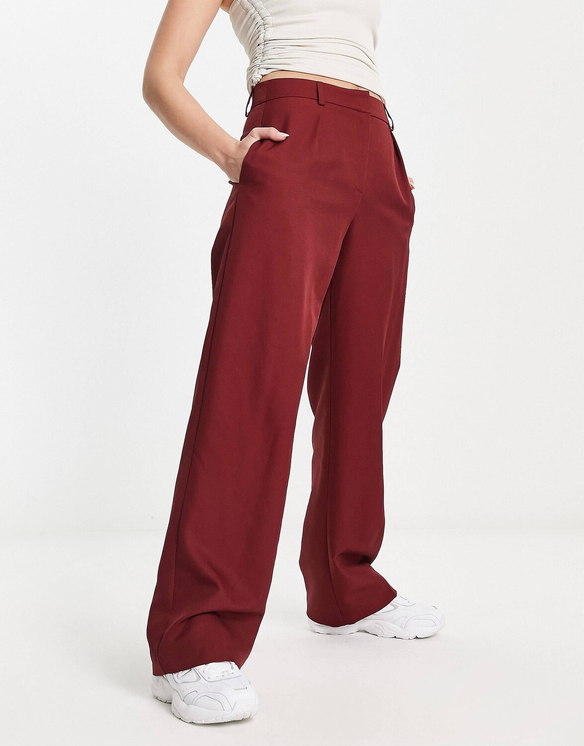 

Бордовые брюки для мальчиков с напуском на каждый день ASOS DESIGN, Красный
