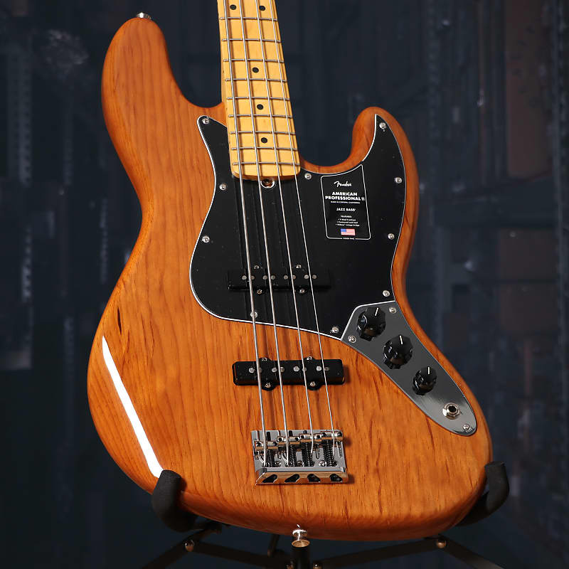 цена Fender American Professional II Jazz Bass, гриф из клена, жареная сосна American Professional II Jazz Bass with Maple Fretboard
