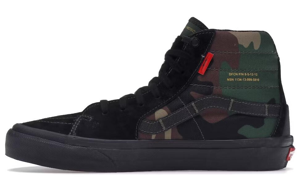 

Кроссовки Vans Sk8-Hi Notchback GORE-TEX DEFCON Woodland Camo, черный