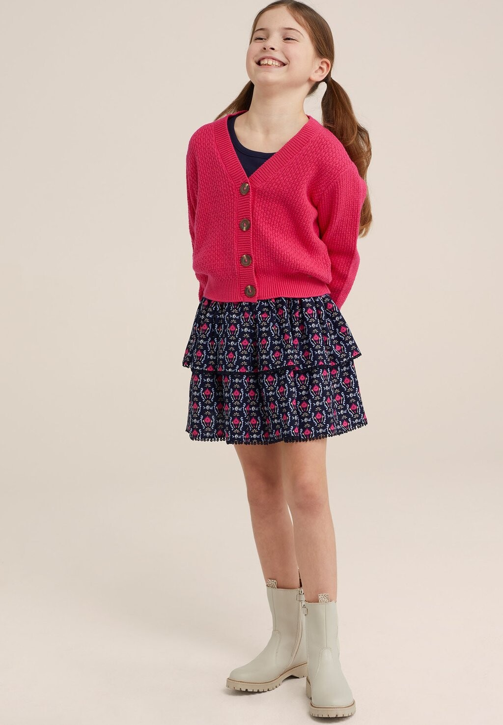 

Кардиган WE Fashion, розовый
