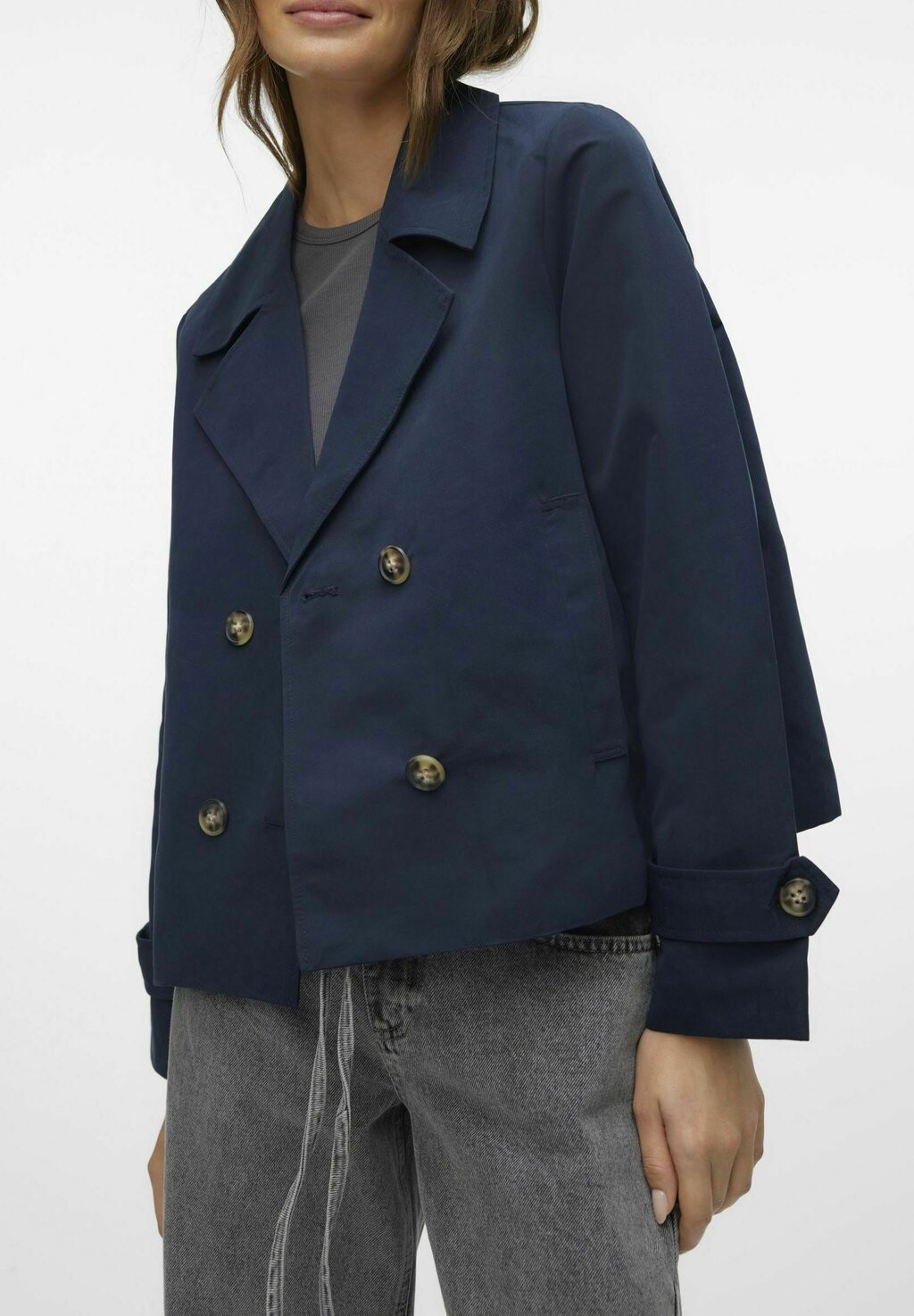 

Блейзер Vmchloemia Vero Moda, салют