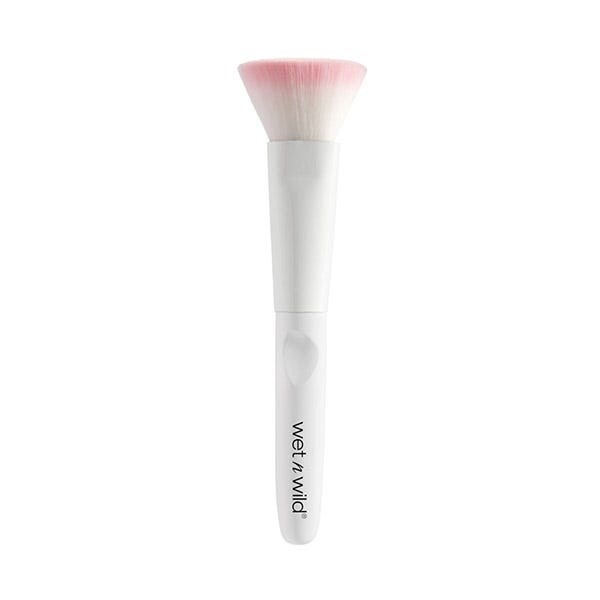 

Кисть с плоской вершиной 1 шт Wet N Wild