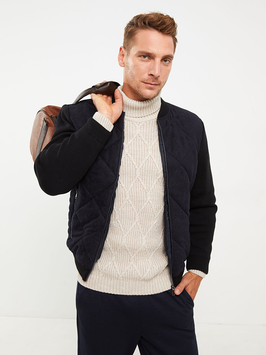 

Мужской трикотажный кардиган Slim Fit с воротником-колледжем LCW Vision, Черный