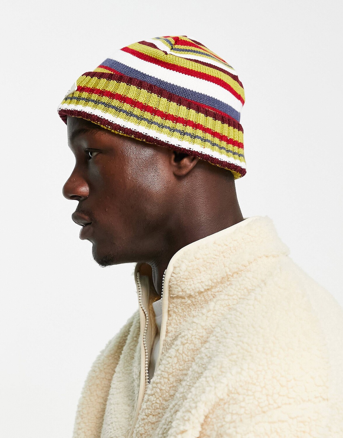 

Зеленая шапка-бини в полоску ASOS DESIGN fisherman