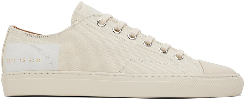 

Бежевые низкие кеды Tournament Common Projects
