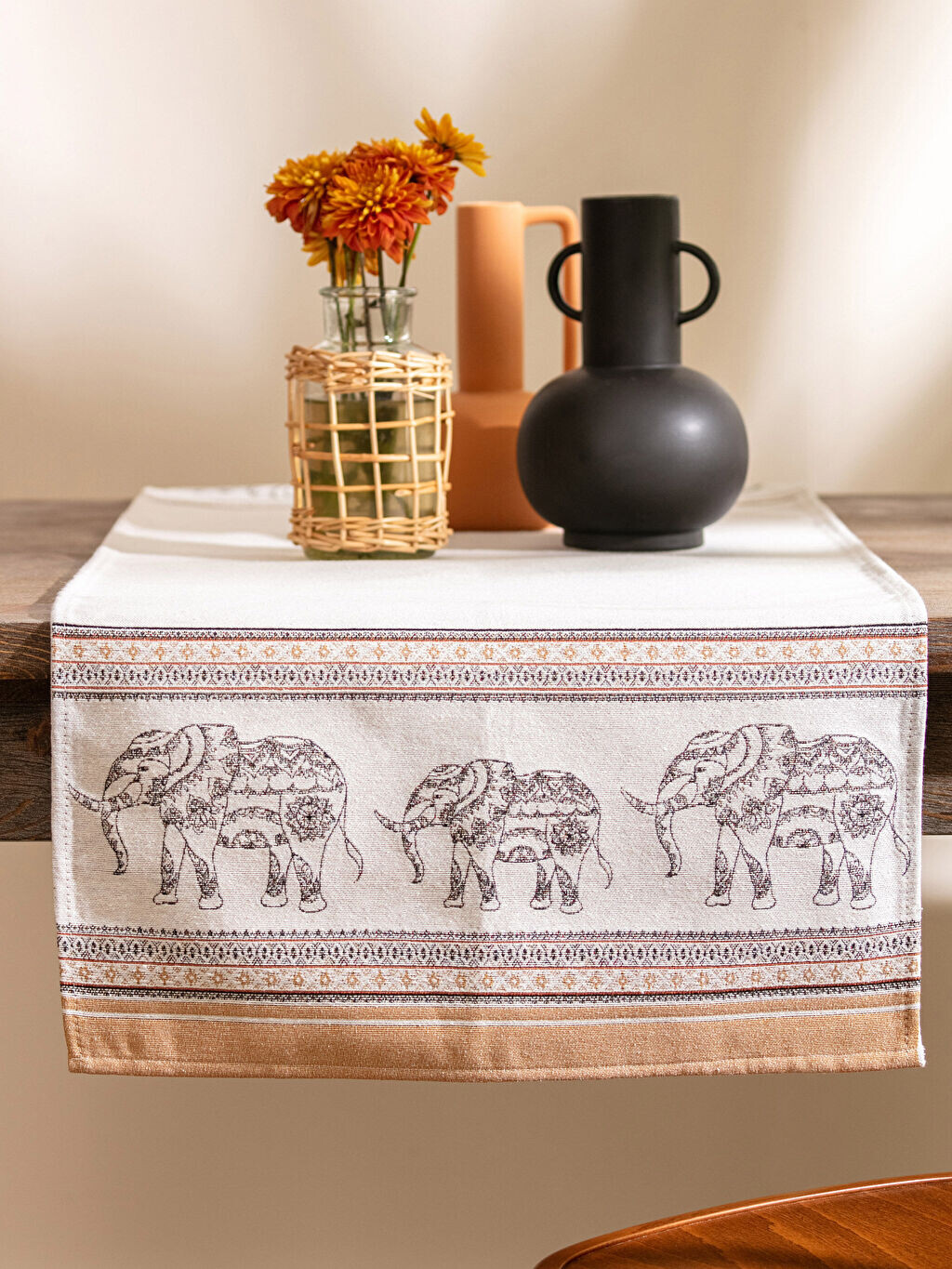 

Жаккардовая дорожка со слоном 45x120 см LCW Home