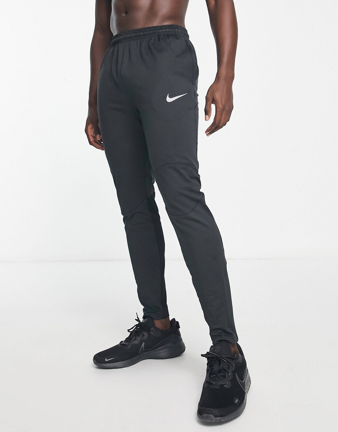 

Черные джоггеры Nike Football Strike Therma-FIT