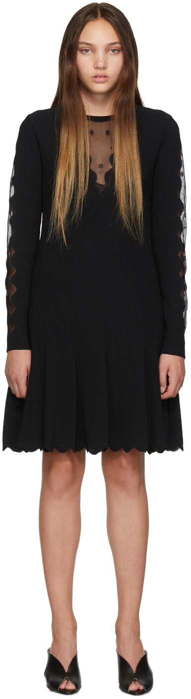 

Черное вязаное мини-платье оттоманка Alexander McQueen, Черный