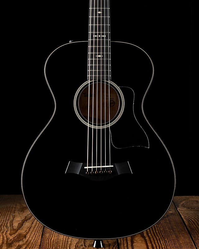 

Гитара Taylor Custom Grand Concert 12-Fret Sitka Spruce, винтажный