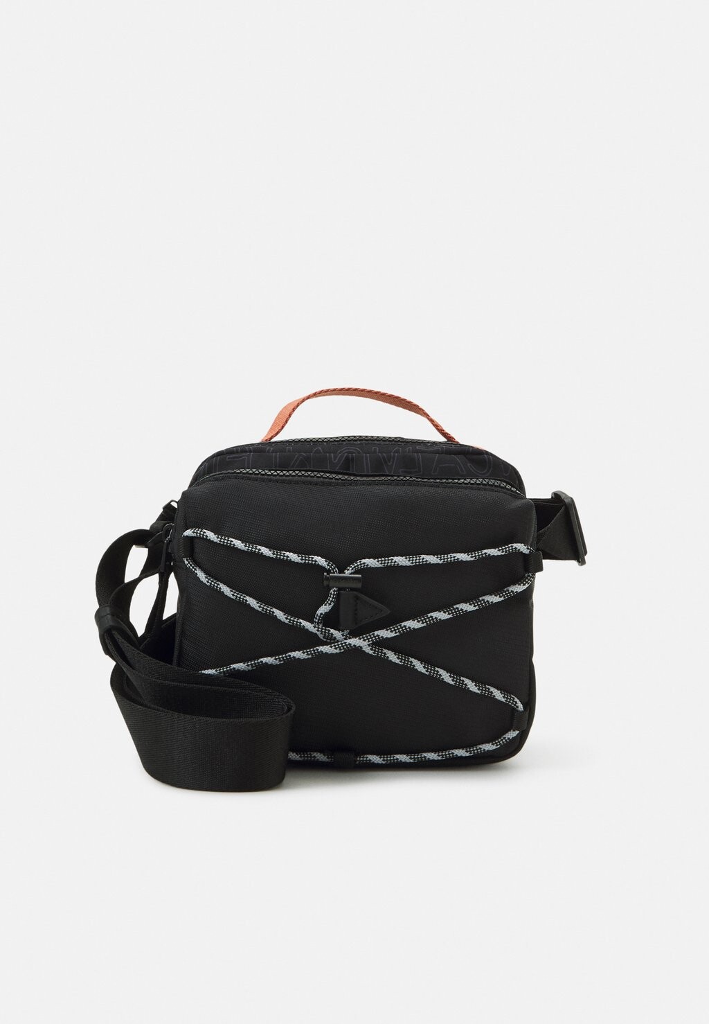 

Сумка через плечо Calvin Klein, черный