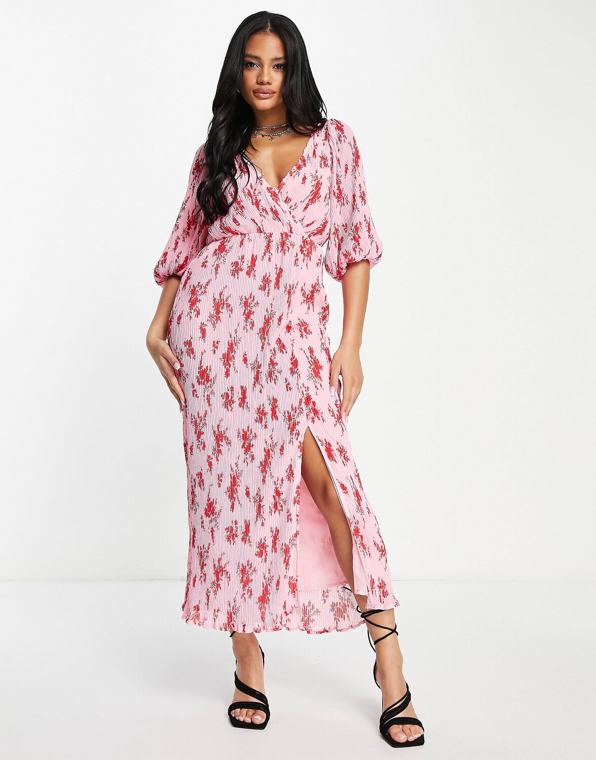 

Плиссированное платье миди с пуговицами красного цвета ASOS DESIGN