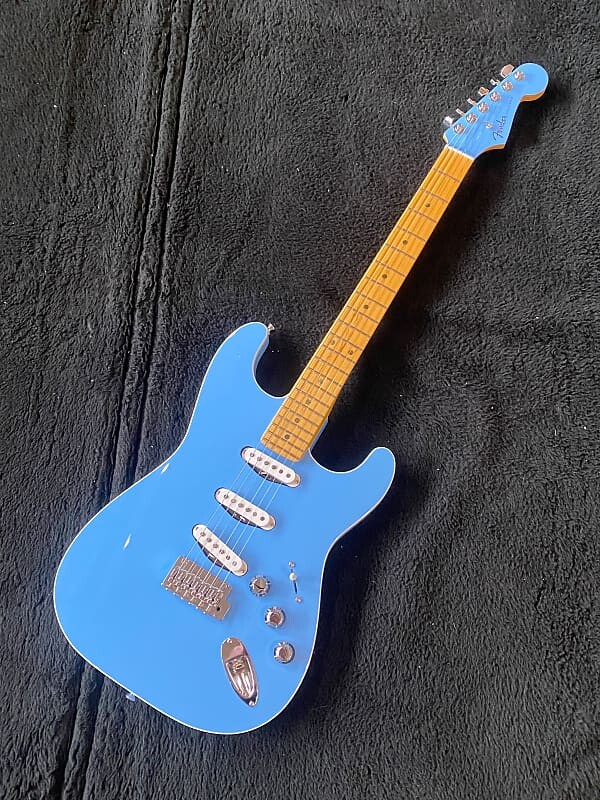 

Fender Aerodyne Special Stratocaster 2022 California Blue #JFFF22000577 6lbs, 15.7oz
