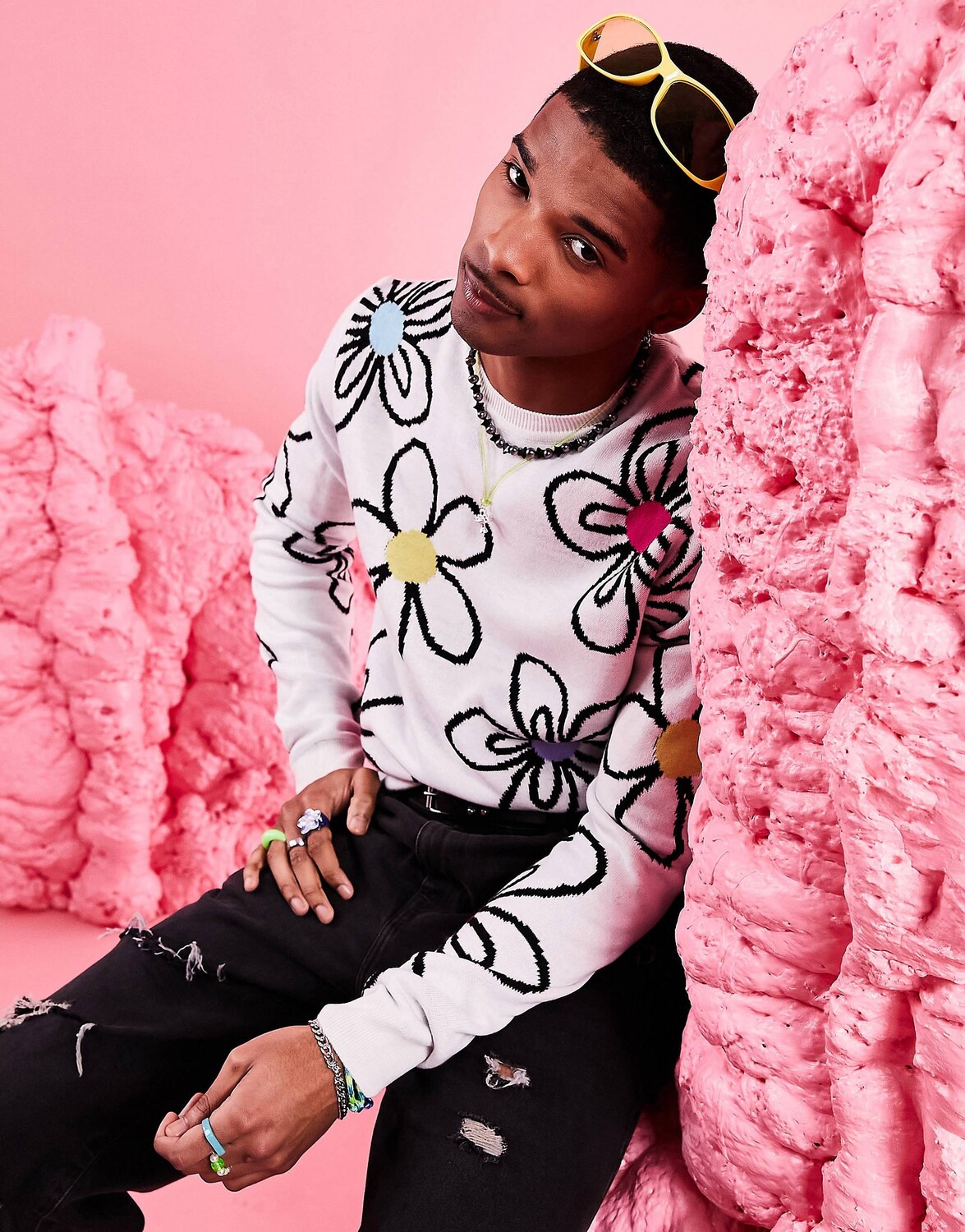 

Белый вязаный джемпер оверсайз с цветочным узором ASOS DESIGN