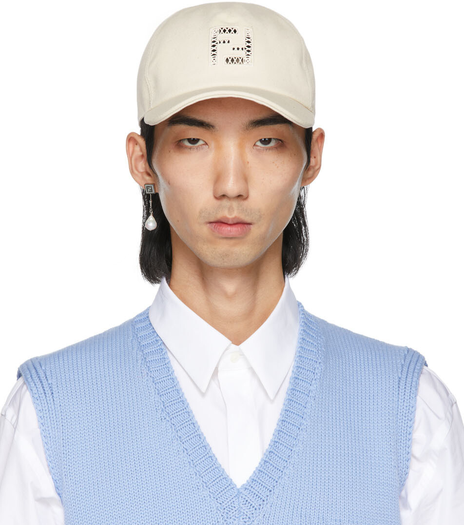 

Бежевая неокрашенная бейсболка Forever Fendi