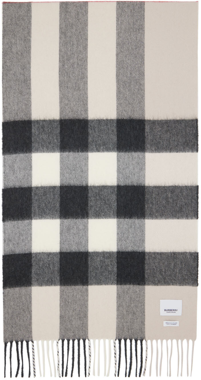 

Серо-белый шарф в клетку Burberry