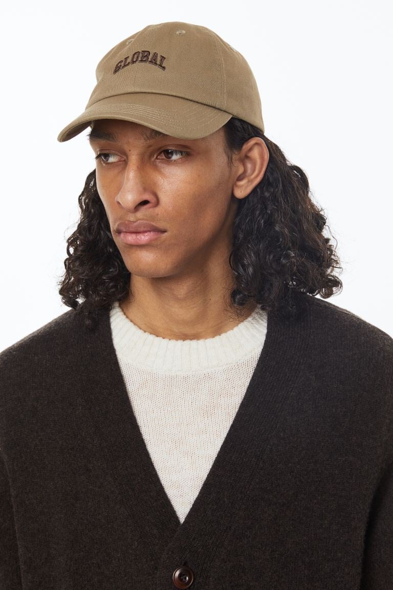 

Хлопковая кепка с вышивкой H&M, зеленый хаки/всемирный