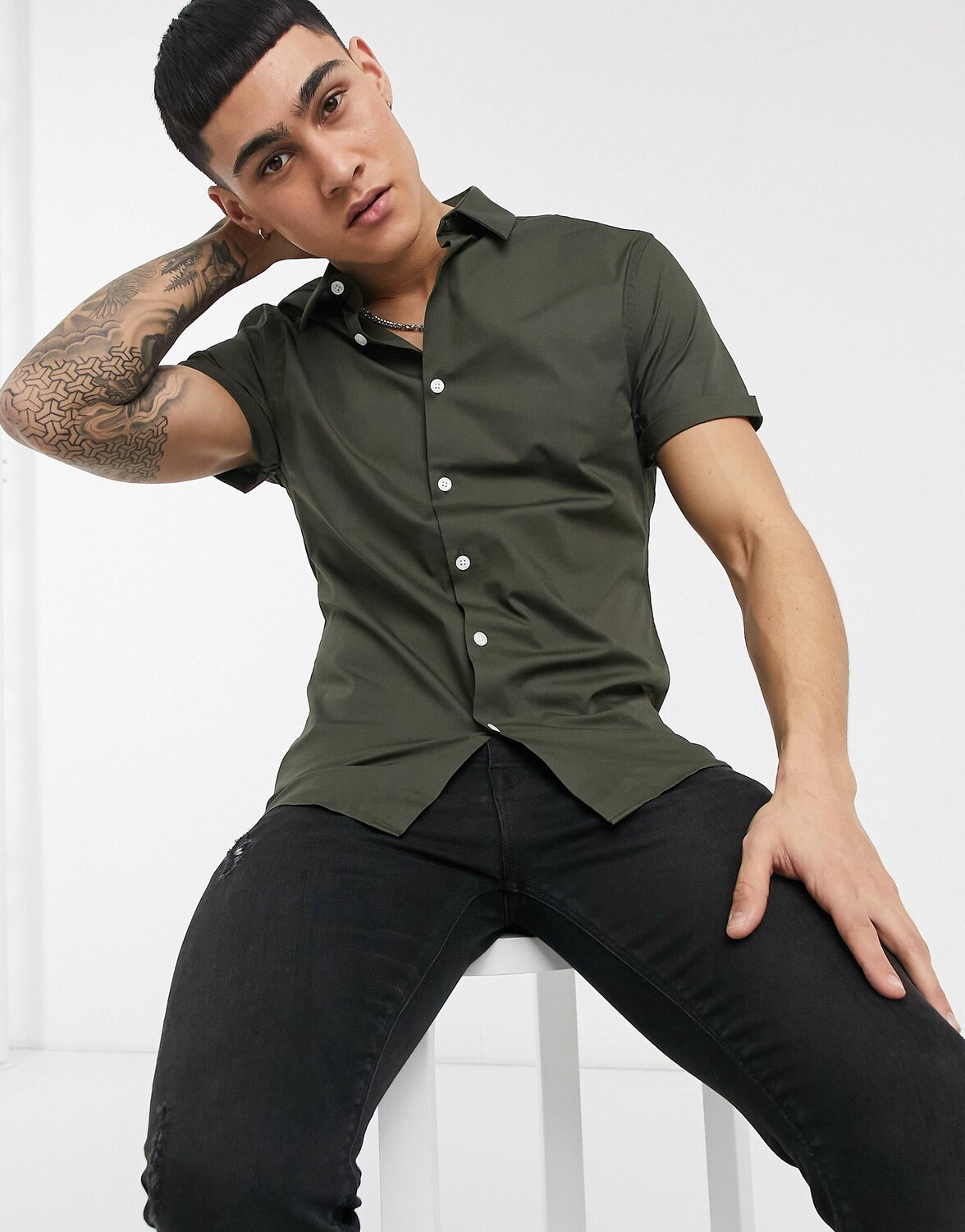 

Рубашка скинни стрейч цвета хаки ASOS DESIGN
