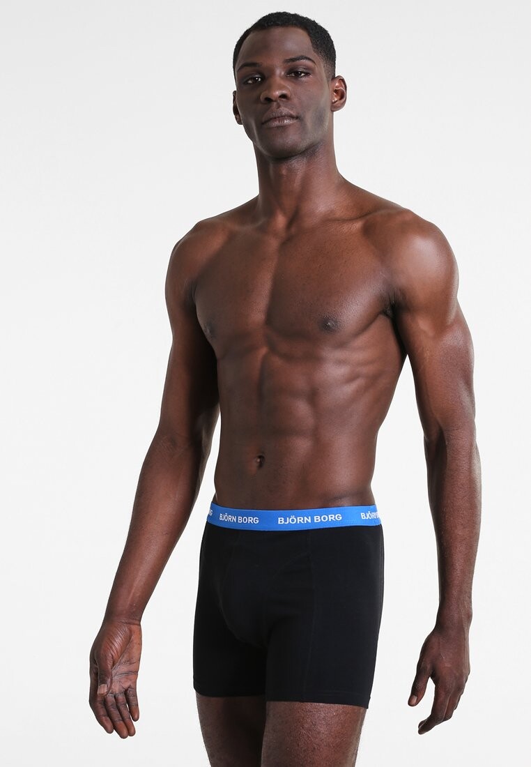 

Трусы SHORTS CONTRAST SOLIDS 3 PACK Björn Borg, черный