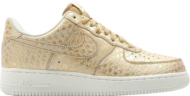 Nike air sale force golden