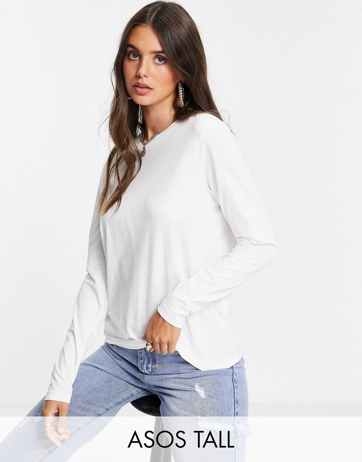 

Белая футболка с длинным рукавом из смесового хлопка ASOS DESIGN Tall - WHITE