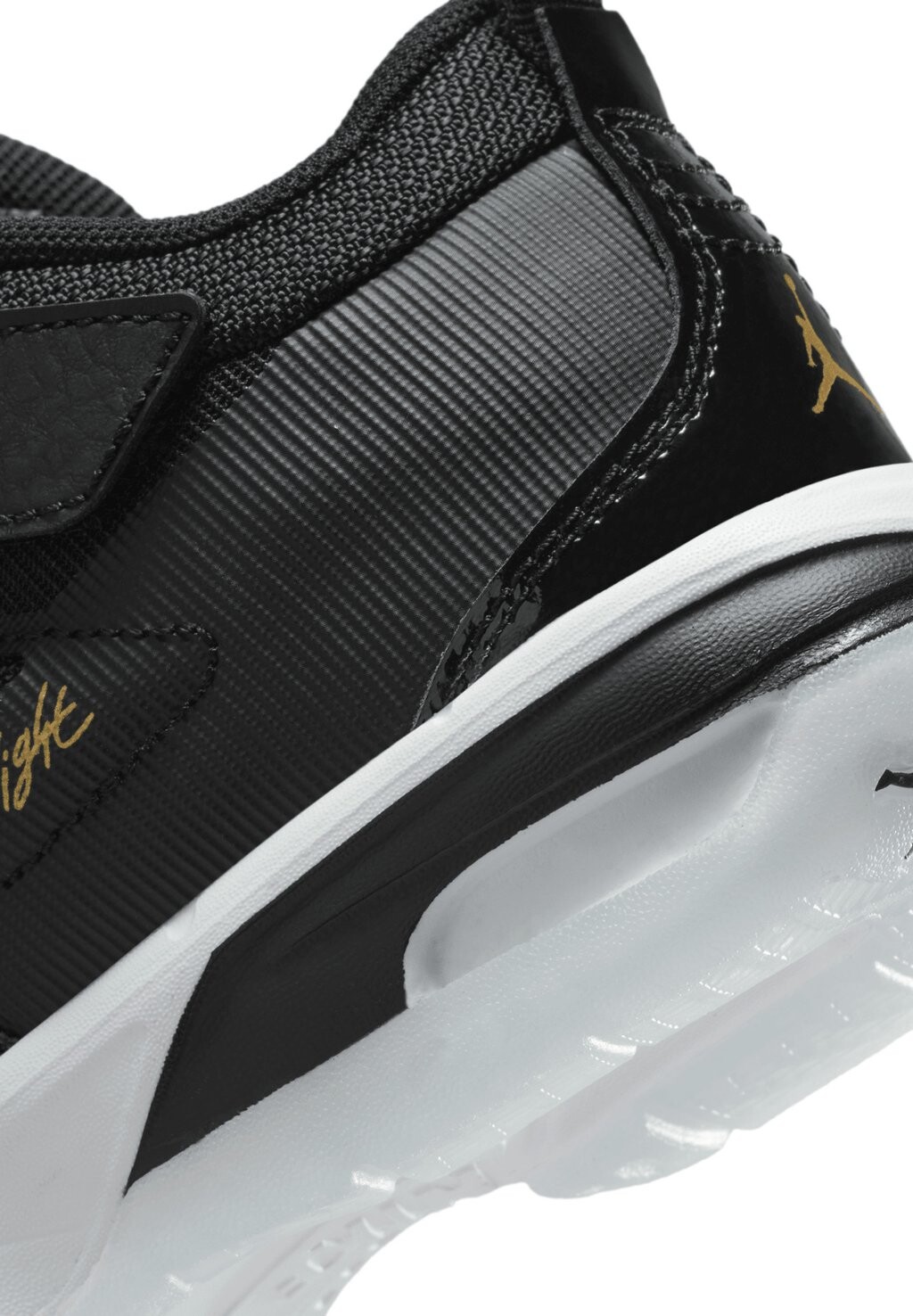 

Баскетбольная обувь JORDAN STAY LOYAL 3 UNISEX Jordan, черный