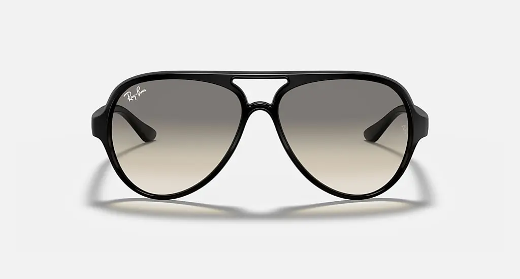

Солнцезащитные очки Ray-Ban CATS 5000 CLASSIC, светло-серый градиент